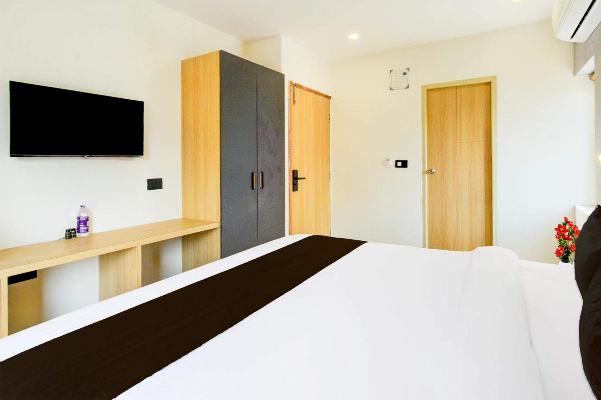 היידראבד Townhouse Aarav Business Hotel מראה חיצוני תמונה